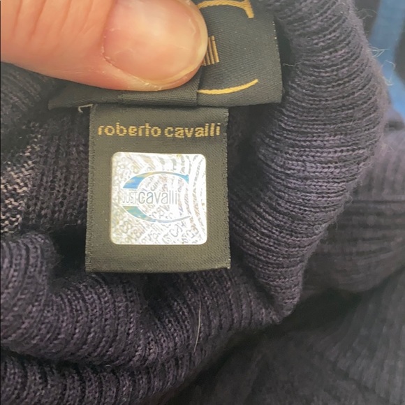 GUC Just Cavalli Purple Turtleneck open weave - Picture 7 of 13